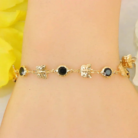 Minimalist Bracelet, Sleek & Modern Design, Women’s Fashion, YC110472-B - Picture 1 of 10